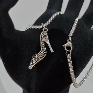 High Heel Shoe Necklace - New  Cinderella Costume Jewelry